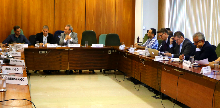 CADEIA PRODUTIVA DO TRIGO DISCUTE EXPECTATIVAS PARA O MERCADO