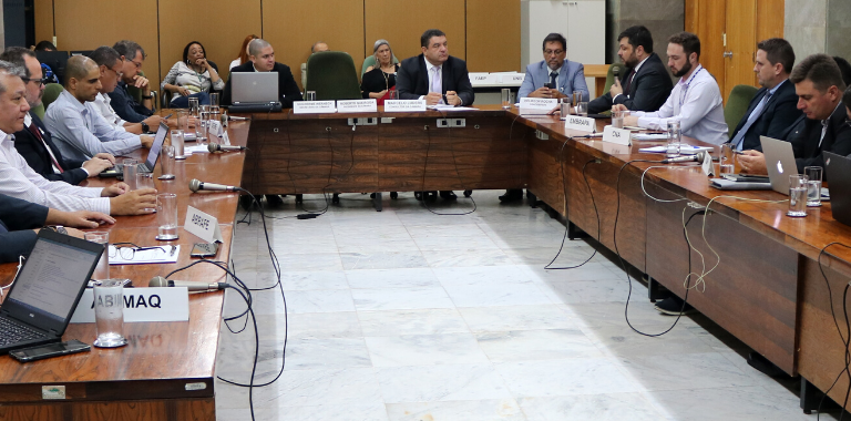 PREVISÃO DE SAFRA E NOVAS CULTIVARES SÃO ASSUNTO NA CÂMARA DO FEIJÃO E PULSES