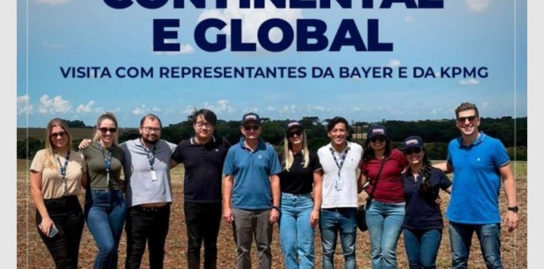 EQUIPE DA BAYER VISITA CEREALISTA ASSOCIADA NO RS