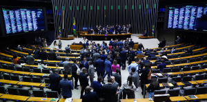 CÂMARA APROVA URGÊNCIA PARA PROJETO DE LEI DO MARCO TEMPORAL