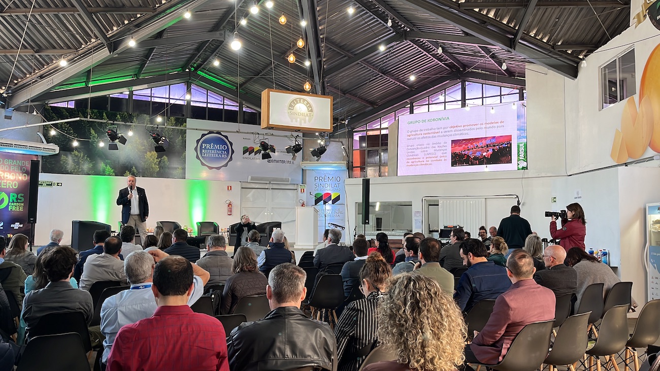 ACEBRA marca presença no Seminário RS CARBON FREE na Expointer 2023