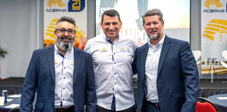 ACEPAR COMEMORA 21 ANOS DE MUITO TRABALHO