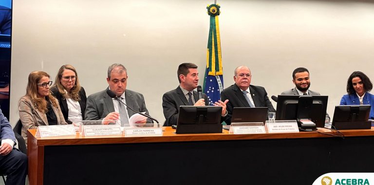 ACEBRA ATUA PARA QUE REFORMA TRAGA JUSTIÇA TRIBUTÁRIA