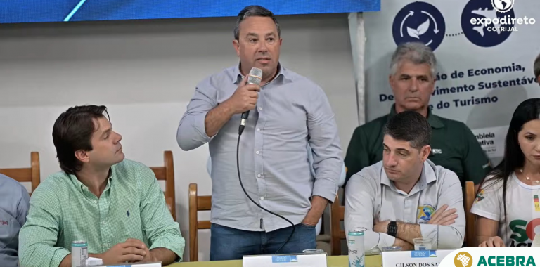 AUDIÊNCIA PÚBLICA DEBATE SECA E SECURITIZAÇÃO DAS DÍVIDAS DOS PRODUTORES RURAIS NA EXPODIRETO COTRIJAL